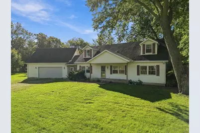 147 W Hubbard Street, Amboy, IL 61310 - Photo 3