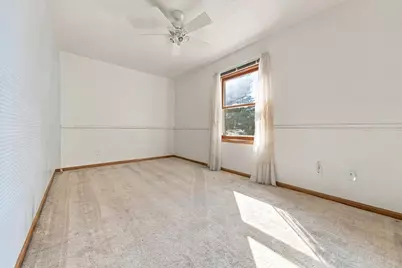 147 W Hubbard Street, Amboy, IL 61310 - Photo 33