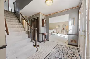 18 N Andover Ln, Geneva, IL 60134 - Photo 3