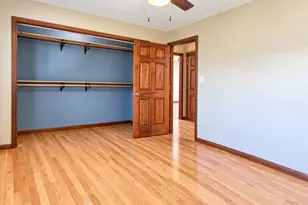 3118 Edgewood Dr, Wonder Lake, IL 60097 - Photo 9