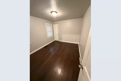 510 W 128th Place, Chicago, IL 60628 - Photo 9