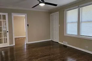 1105 S Hough St, Barrington, IL 60010 - Photo 11