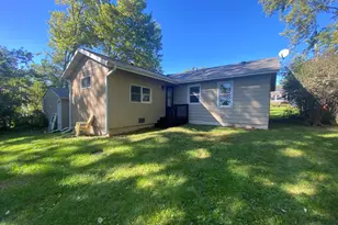 27641 W Bayview Dr, Ingleside, IL 60041 - Photo 3