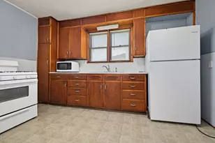 406 E Cherry St, Chatsworth, IL 60921 - Photo 9
