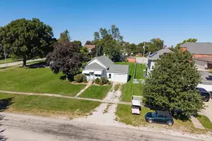 406 E Cherry St, Chatsworth, IL 60921 - Photo 31