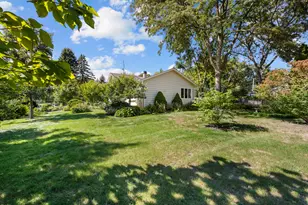 90 Park Ln, Lake Bluff, IL 60044 - Photo 19