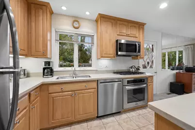 90 Park Lane, Lake Bluff, IL 60044 - Photo 9