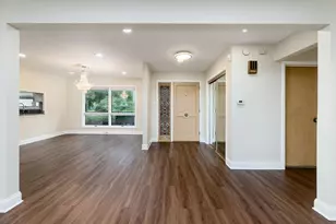 1501 W Talcott Rd, Park Ridge, IL 60068 - Photo 5