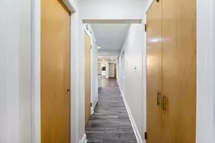 1501 W Talcott Rd, Park Ridge, IL 60068 - Photo 17