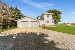 1799 E 8th Rd, Tonica, IL 61370 - Photo 41