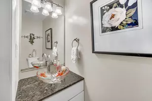 357 Arquilla Ct, Bloomingdale, IL 60108 - Photo 7
