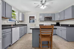 510 1/2 E Mulberry St, Bloomington, IL 61701 - Photo 23