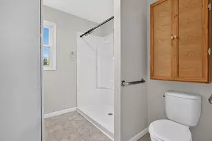 510 1/2 E Mulberry St, Bloomington, IL 61701 - Photo 25