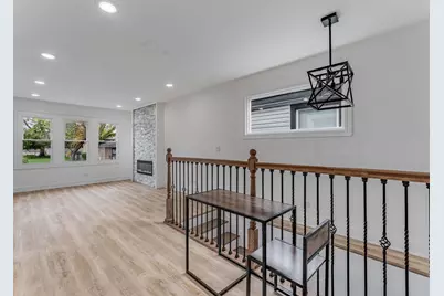 [Address not provided], Chicago, IL 60628 - Photo 5