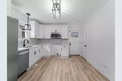 [Address not provided], Chicago, IL 60628 - Photo 11