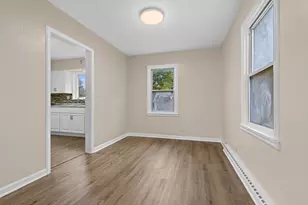 2922 Hillside Ct, Rockford, IL 61108 - Photo 3