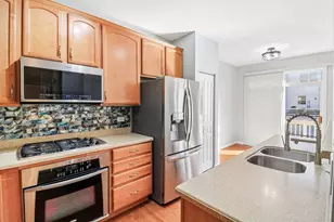 905 Indigo Ct, Hanover Park, IL 60133 - Photo 17