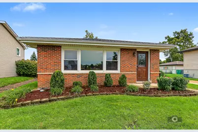17921 66th Court, Tinley Park, IL 60477 - Photo 1