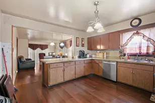 1800 Memorial Dr, Calumet City, IL 60409 - Photo 7