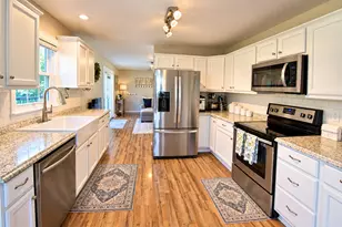 114 Eugene St, Towanda, IL 61776 - Photo 9