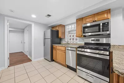 1510 W Addison Street #G, Chicago, IL 60613 - Photo 7