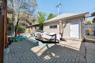 1510 W Addison St, Chicago, IL 60613 - Photo 19