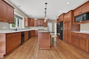 10897 Pioneer Trail, Frankfort, IL 60423 - Photo 13