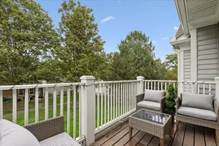 708 Burr Oak Ln, Prospect Heights, IL 60070 - Photo 5