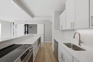 400 N LaSalle St, Chicago, IL 60654 - Photo 9