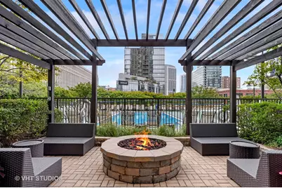 400 N Lasalle Street #3305, Chicago, IL 60654 - Photo 25
