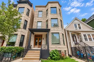 1032 W Roscoe St, Chicago, IL 60657 - Photo 1