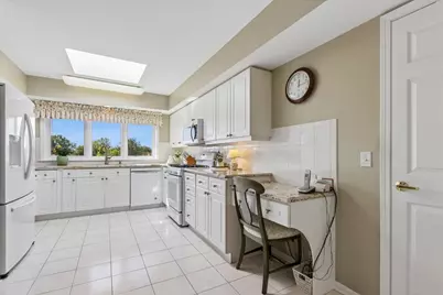 710 Creekside Drive #504, Mount Prospect, IL 60056 - Photo 11