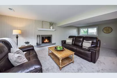 2287 Durham Drive, Wheaton, IL 60189 - Photo 7