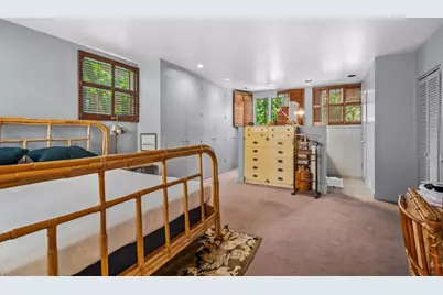 925 W Wolfram Street, Chicago, IL 60657 - Photo 15