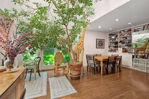 925 W Wolfram St, Chicago, IL 60657 - Photo 5