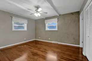 397 Forest Preserve Dr, Wood Dale, IL 60191 - Photo 13