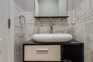 1437 N Washtenaw Ave, Chicago, IL 60622 - Photo 9