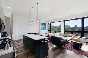 2317 N Clark St, Chicago, IL 60614 - Photo 3