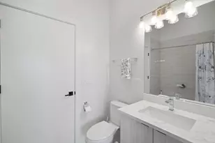 2317 N Clark St, Chicago, IL 60614 - Photo 13