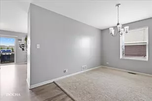 2140 Bonnieglen Dr, New Lenox, IL 60451 - Photo 7