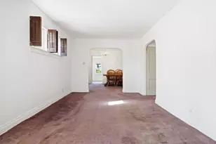 4562 N Mulligan, Chicago, IL 60630 - Photo 5