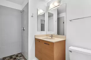 500 W Superior St, Chicago, IL 60654 - Photo 19
