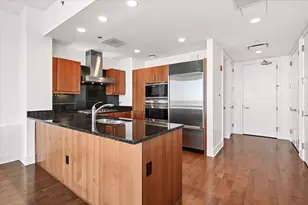 401 N Wabash Ave, Chicago, IL 60611 - Photo 9