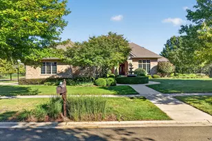 25118 W McMillin Dr, Channahon, IL 60410 - Photo 3