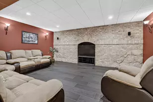 25118 W McMillin Dr, Channahon, IL 60410 - Photo 81