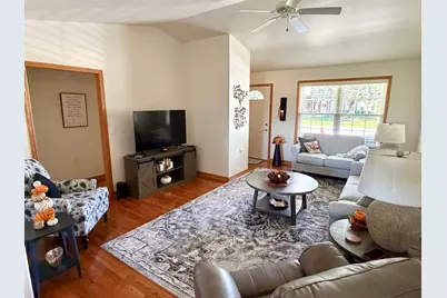 3006 Independence Drive, Peru, IL 61354 - Photo 3