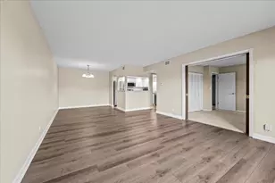 13000 W Heiden Circle, Lake Bluff, IL 60044 - Photo 7