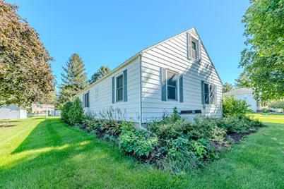 984 Fairview Street, German Valley, IL 61039 - Photo 21