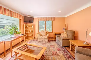984 Fairview St, German Valley, IL 61039 - Photo 3