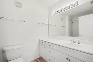 524 Milford Rd, Deerfield, IL 60015 - Photo 19